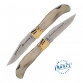Couteau de chasse gravé Laguiole Pointe de corne 12cm Arbalète Couteau de chasse gravé Laguiole Pointe de corne 12cm Arbalète